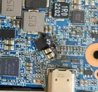 机械师电脑质保期内主板故障 品牌方要求顾客自费维修