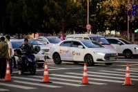 滴滴盈利 17 亿元,司机补贴减少