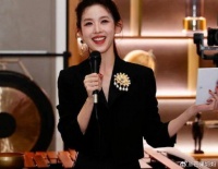 衣服胸针有眼睛图标被怀疑为光明会,光明会的入会门槛比楼下超市还低