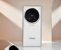 vivo果断清仓了,16GB+1TB旗舰大降2050元,2亿像素+1英寸大底+2K E7