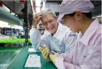 时代的眼泪!iPhone曾经最大的屏幕供应厂,要被卖了
