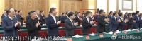 能坐在任正非、马云、雷军、王传福中间的90后年轻人,火了