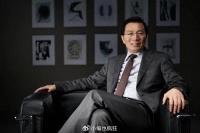 中国最狂老板:20岁借600元创业,58岁欠债325亿,输给时代?