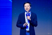 雷军：未来十年，小米希望成为新一代全球硬核科技引领者｜钛媒体AGI