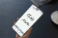 华为也要放弃!Mate 80全系直屏设计,曲面屏时代要落幕了!