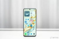 荣耀X70再次被确认:告别LCD时代,主打7字开头电池容量!
