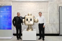 任鸿斌会见黄仁勋