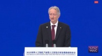 诺奖得主辛顿呼吁建立AI安全机构，称人类无法消除AI