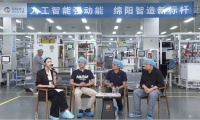 直击人形机器人，在工厂“打工”的3小时