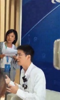王兴兴回应R1机器人降价，称希望更多人采购使用