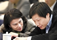 全是恩怨！小米召回11万辆车，“死对头”极尽嘲讽，只不过太业余