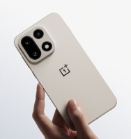 2025年10月新机盘点 五大国产品牌发力 小米有对手了！