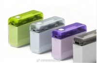 安全使用充电宝指南发布,女子家中充电宝自爆引警示