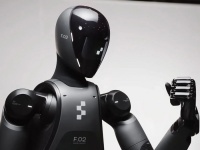 人形机器人是泡沫吗?机器人教父发出警告,并点明技术突破的两大关键