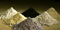 美欧陷入全面被动,中国稀土管制叠加芯片突破,阿斯麦光刻机遭遇供应链危机