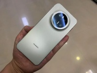 华为 2025 新机值得等吗?