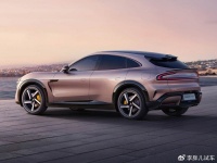 比他老家的醋还酸！“跑路车企”CEO又喷小米，网友劝他快回家