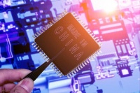 老外急了！中国为啥不再买买买？不好意思，我们自己会造