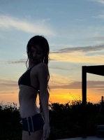 Jennie Kim发布2025年度总结plog