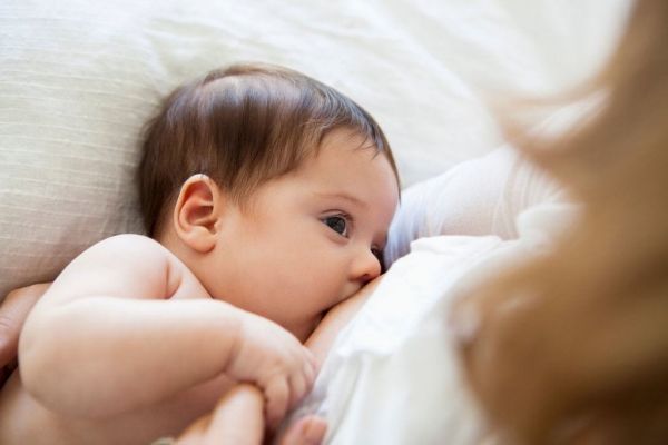 最新科研发现：母乳中的细菌有益婴儿健康