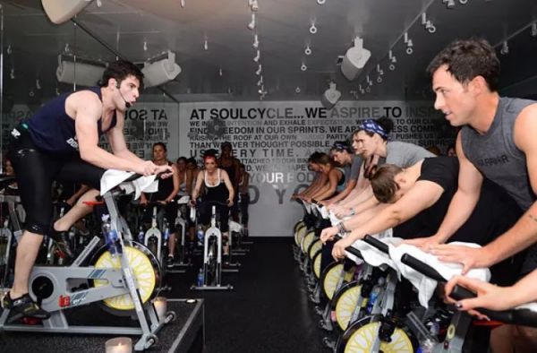 赛普健身上市公司重组计划终止，CrossFit、Zumba的内容计划 ，以及一些健身新消息｜健身周报