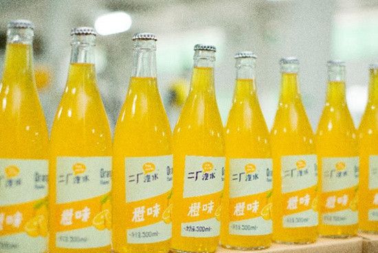 新晋网红饮料、年销近3 亿，「汉口二厂」诞生记