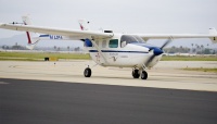 用电动飞机实现短途客货，「安飞」完成首次试飞