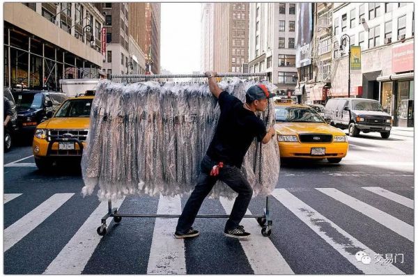 一路向东：在纽约时装大道，见证难以撼动的中国制造