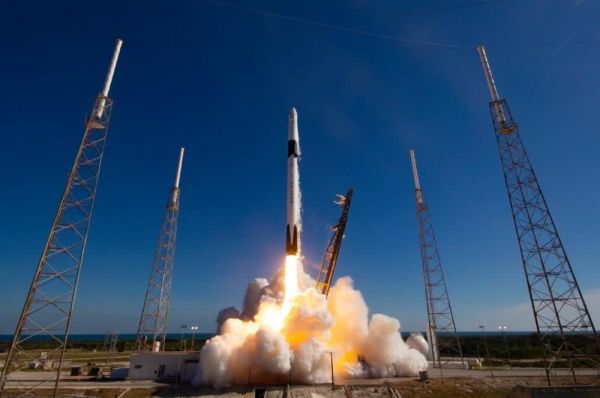 SpaceX获8000万美元大合同：用二手火箭帮NASA发射卫星