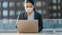回公司坐班一周,有人又开始“想家了”