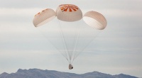 SpaceX载人飞船降落伞测试闹事故,“假飞船”坠毁