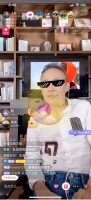 王石老无所依