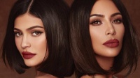 「KKW Beauty」以 2 亿美元兜售 20% 股份,品牌总估值上浮至 10 亿美元