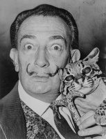 千亿猫经济观察：猫盲盒、猫奶茶、猫汉服，喵星人正在统治地球