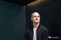 异类 Coinbase:互联网之外的新共识