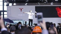 刹车的罗生门,傲慢的特斯拉