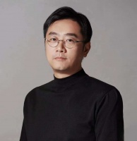 对话4iNLOOK创始人陈裕:好的消费品公司现金流都不错,不太需要钱|品牌主理人