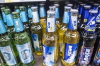 业绩回暖背后,华润啤酒高端战略路线道阻且艰