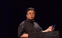 “真还传”接近杀青，罗永浩断舍离