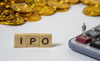 鹿晗撑起“0.38个IPO”