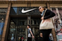 盘后涨近13%，耐克Q2大中华区营收同比增长6%｜看财报