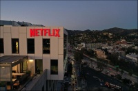 四季度会员增长超预期,Netflix继续看好广告会员套餐模式|看财报